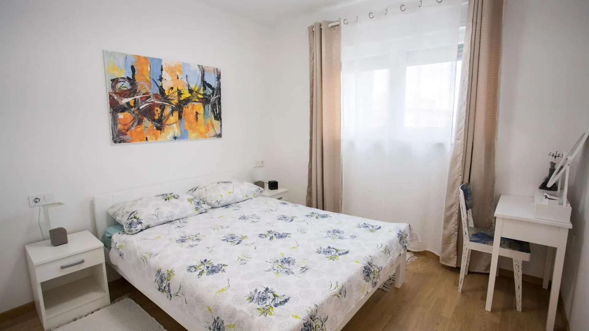 Apartment Mira Fazana 0*,  Croatia
